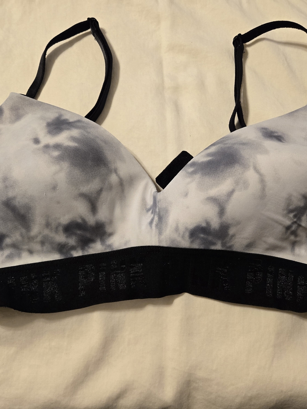 Victoria's Secret PINK Wear Everywhere Wireless Gray Black Tie Dyed Bra Size 34B